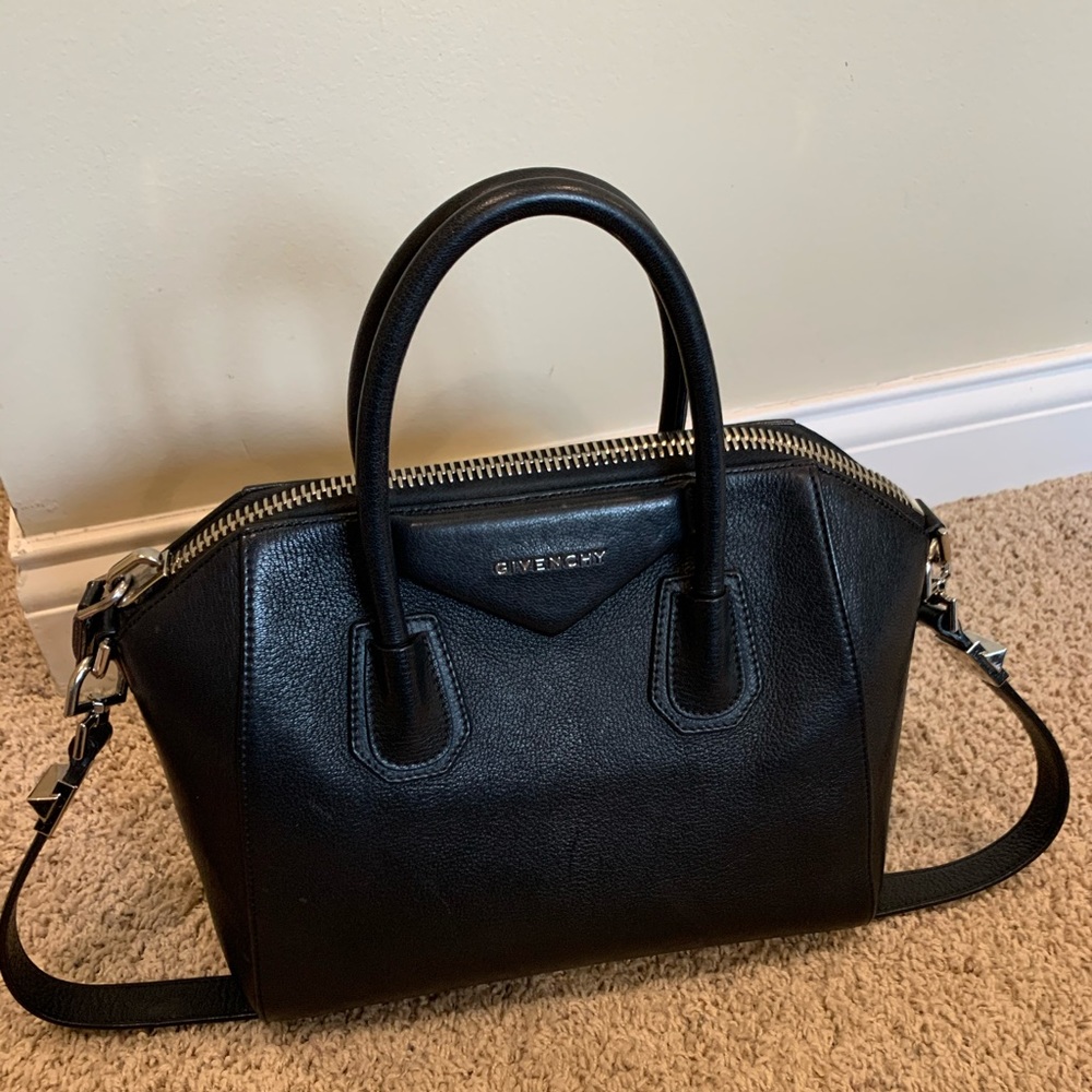 Givenchy Antigone black with Silver Hardware